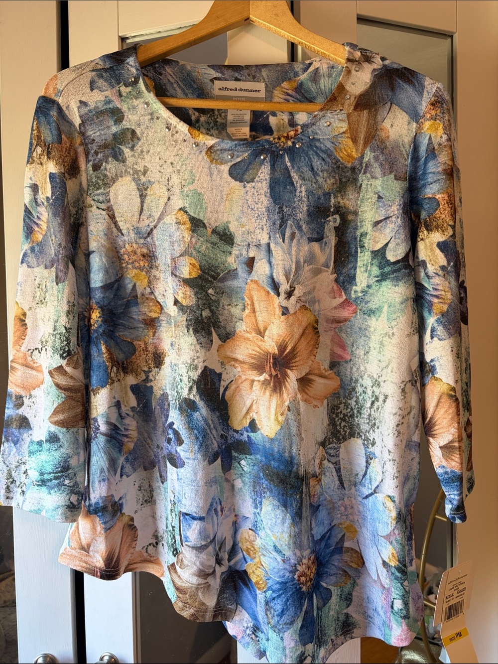 Alfred Dunner Blue and Cream Floral Embellished Knit Tunic